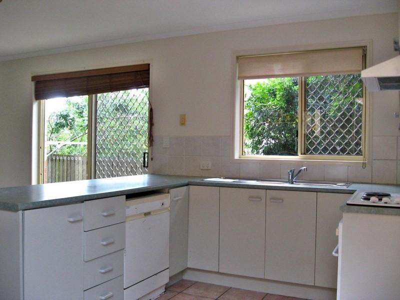 2/9 Figgis Street, Kedron QLD 4031