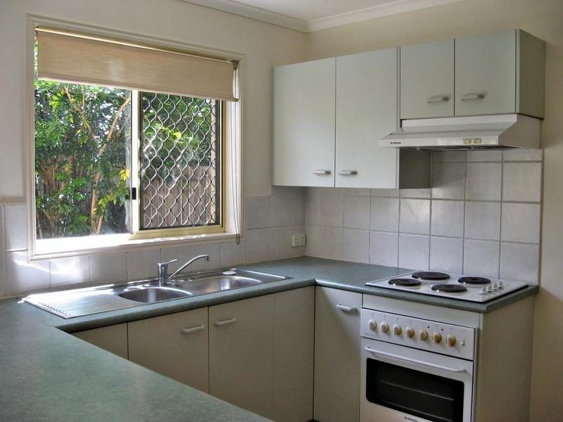 2/9 Figgis Street, Kedron QLD 4031