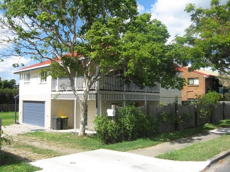 78 Earl Street, Greenslopes QLD 4120