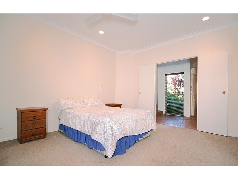 9 Jondel Close, Bridgeman Downs QLD 4035