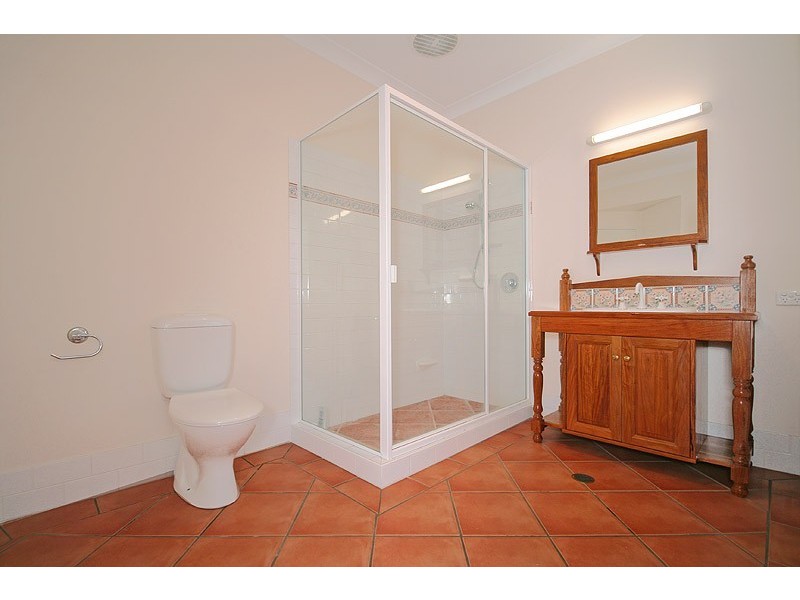 9 Jondel Close, Bridgeman Downs QLD 4035