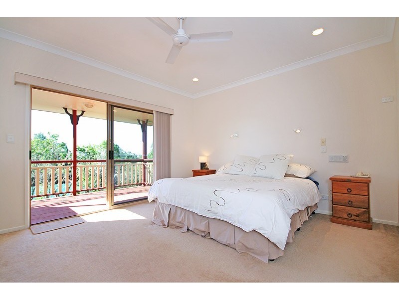 9 Jondel Close, Bridgeman Downs QLD 4035