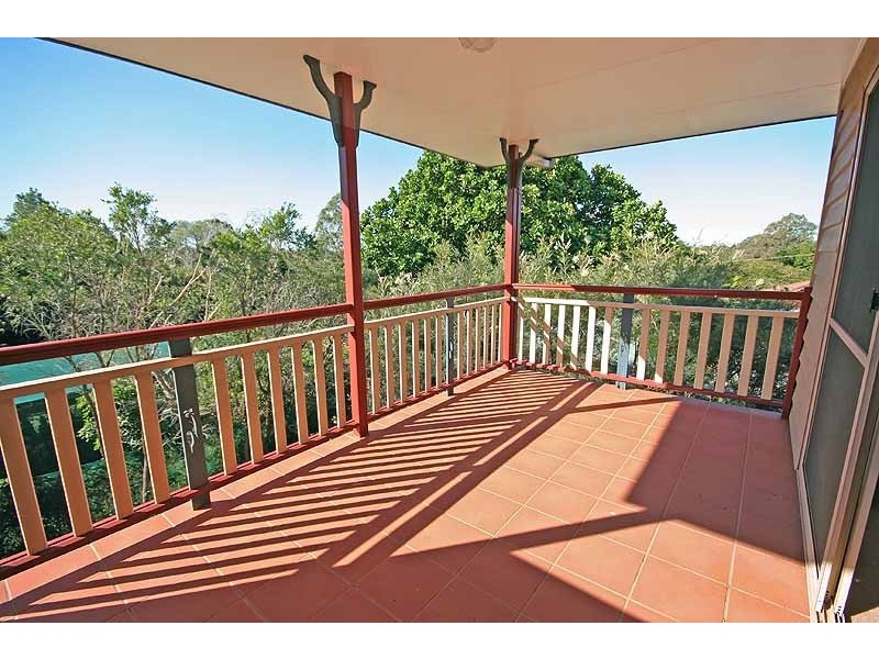 9 Jondel Close, Bridgeman Downs QLD 4035