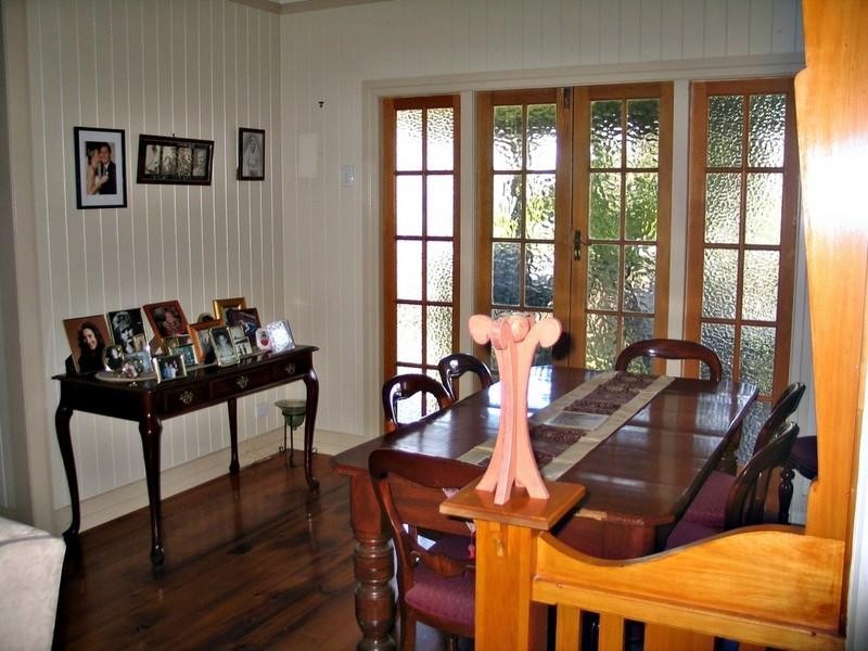 36 Cameron Street, Windsor QLD 4030