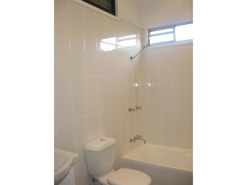 11 Chelmsford Avenue, Lutwyche QLD 4030