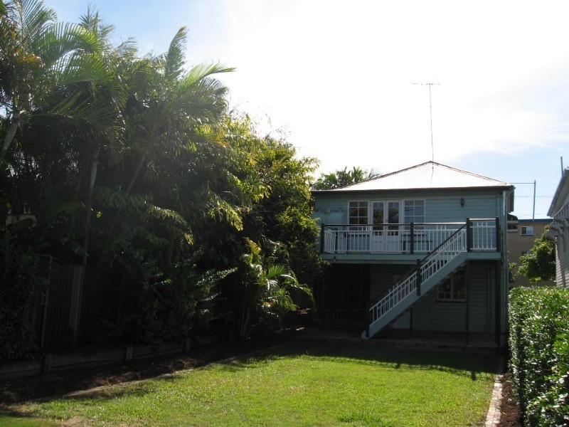 5 Blackmore Street, Windsor QLD 4030