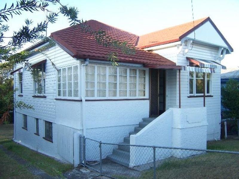 223 Days Road, Grange QLD 4051