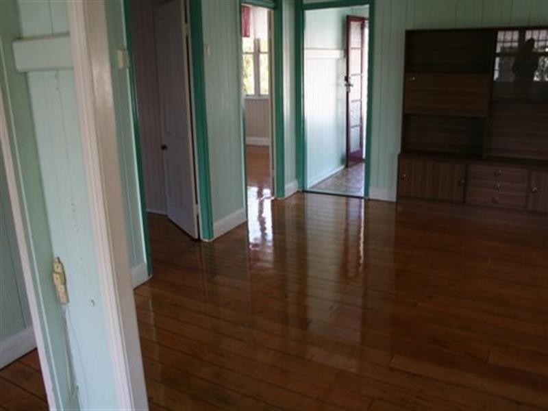 223 Days Road, Grange QLD 4051