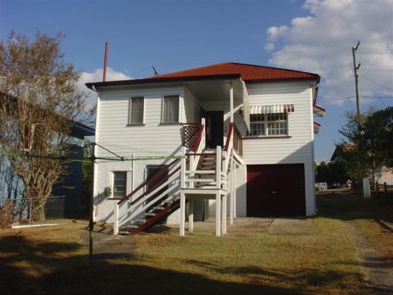 223 Days Road, Grange QLD 4051