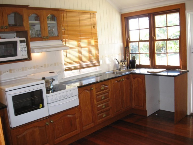 7 Glenfern Avenue, Kedron QLD 4031