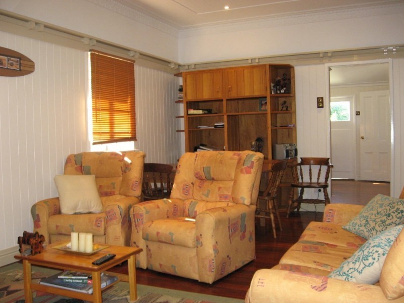 7 Glenfern Avenue, Kedron QLD 4031