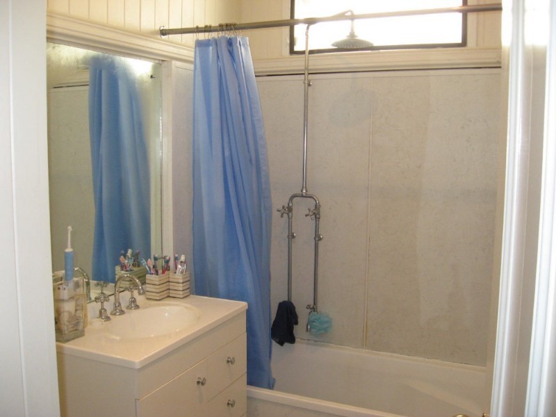 7 Glenfern Avenue, Kedron QLD 4031