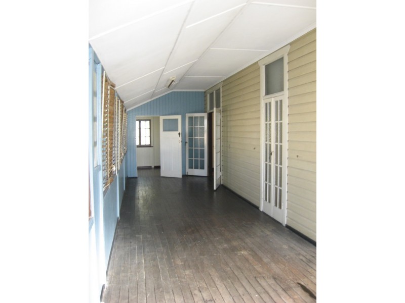 111 Dickson Street, Wooloowin QLD 4030