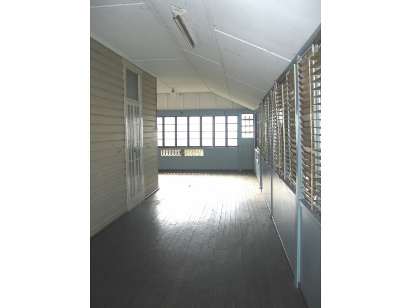 111 Dickson Street, Wooloowin QLD 4030