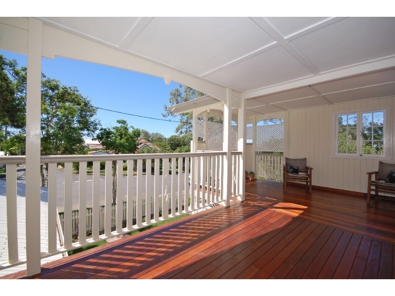 71 Eighth Avenue, Kedron QLD 4031