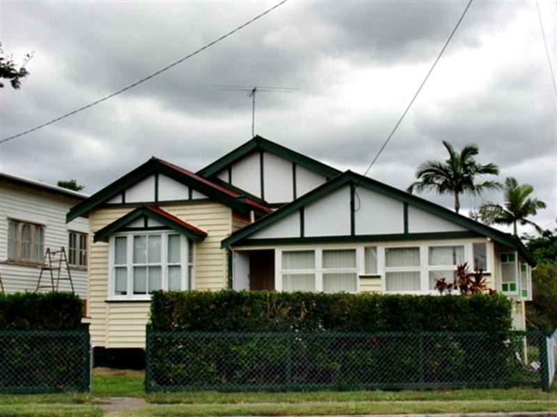 16 Kedron Park Road, Wooloowin QLD 4030