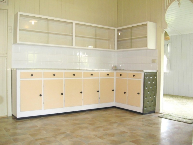 25 Eighth Avenue, Kedron QLD 4031