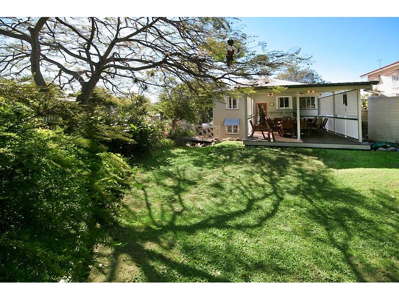 81 Hawdon Street, Wilston QLD 4051