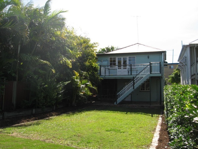 5 Blackmore Street, Windsor QLD 4030