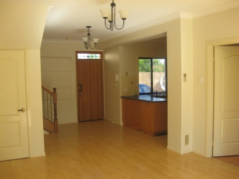 4/31 Willmington Street, Wooloowin QLD 4030