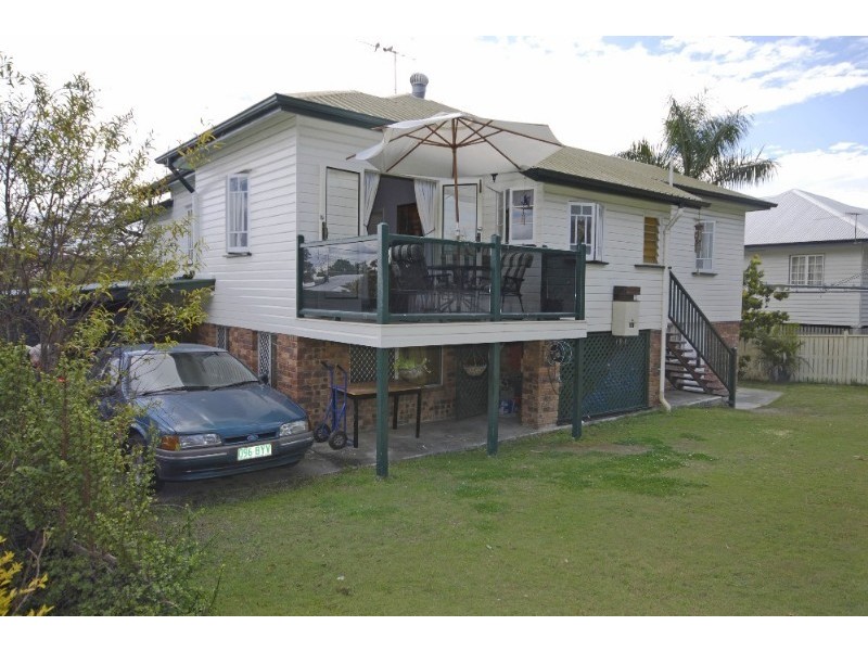 10 Sturt Street, Kedron QLD 4031