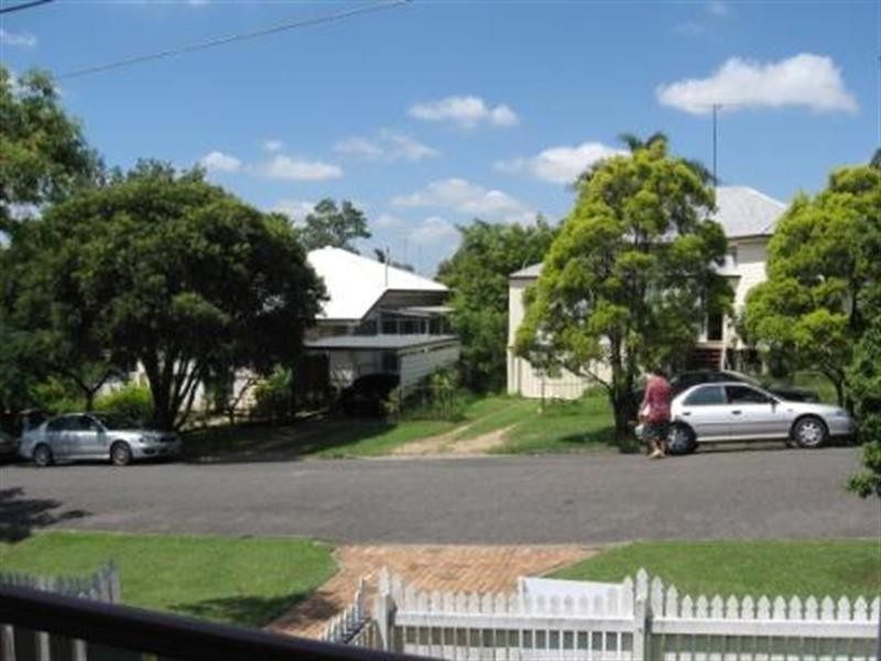 24 Annie Street, Windsor QLD 4030