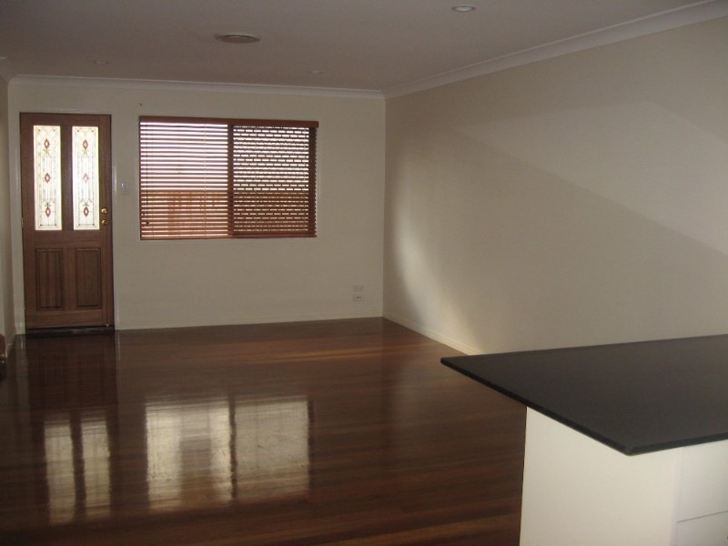 2/6 Emerald Street, Kedron QLD 4031