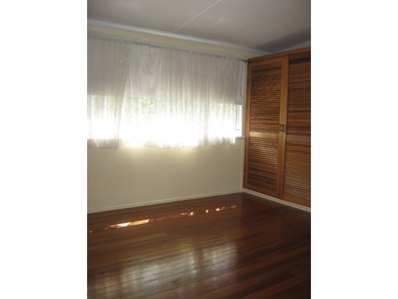 31 Shamrock Street, Gordon Park QLD 4031