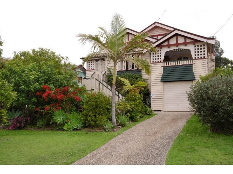 36 Glenfern Avenue, Kedron QLD 4031