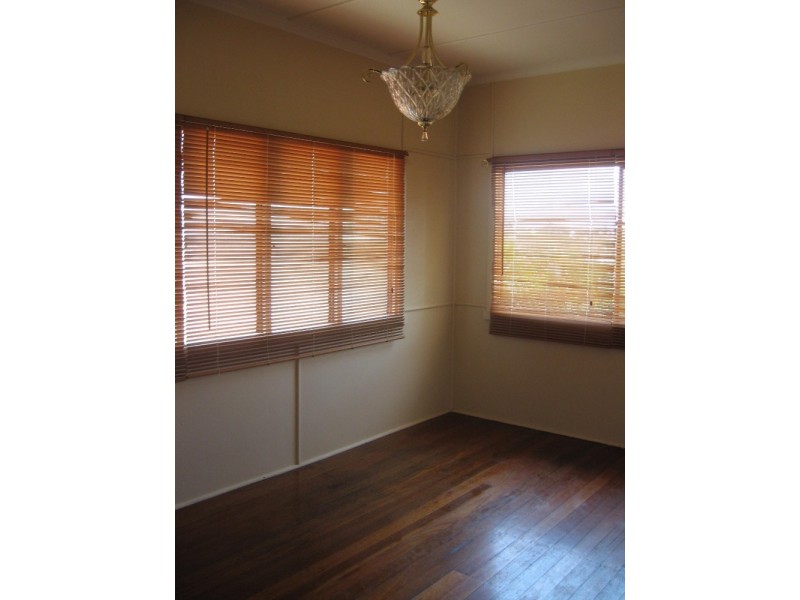 19 Thirteenth Avenue, Kedron QLD 4031