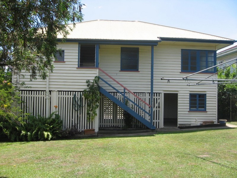 19 Thirteenth Avenue, Kedron QLD 4031