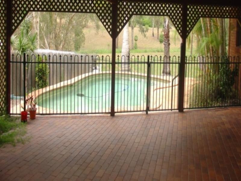 40 Sinatra Crescent, Mcdowall QLD 4053