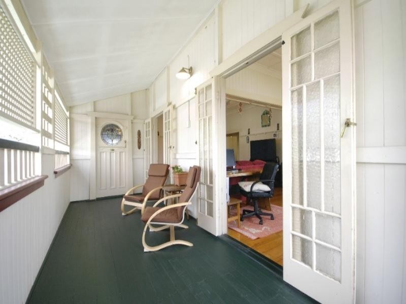 36 Glenfern Avenue, Kedron QLD 4031