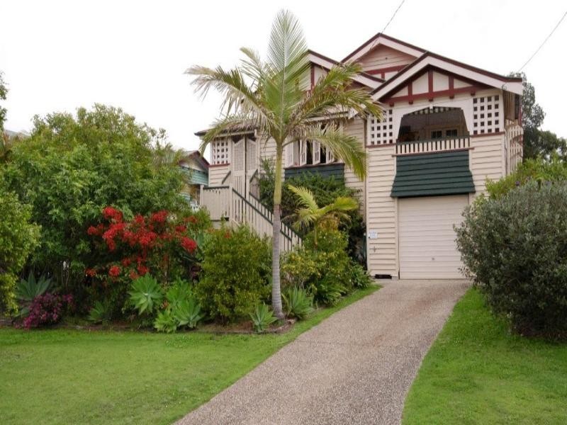 36 Glenfern Avenue, Kedron QLD 4031