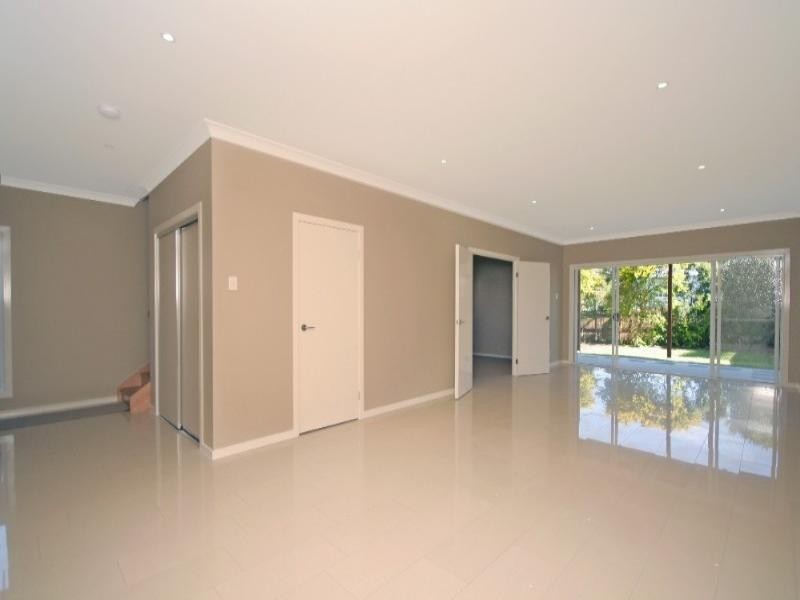 15 Eighth Avenue, Kedron QLD 4031