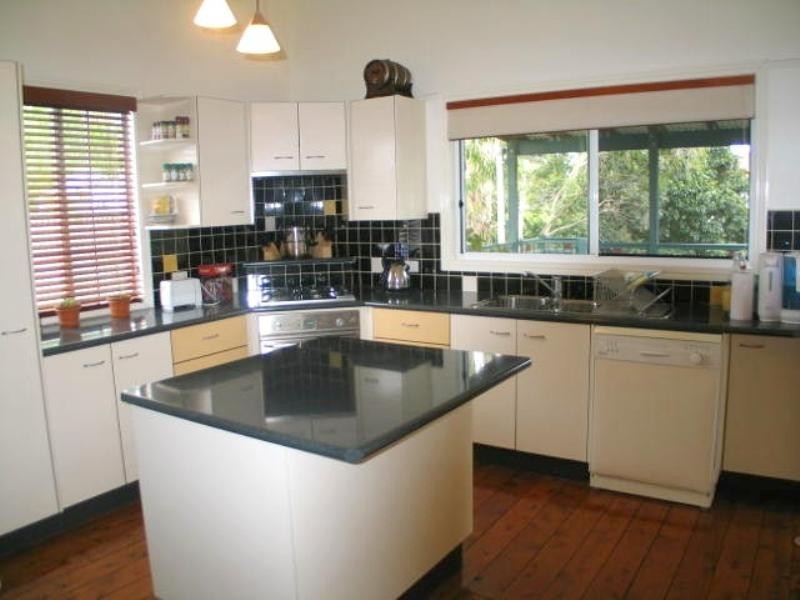 56 Tenth Avenue, Kedron QLD 4031