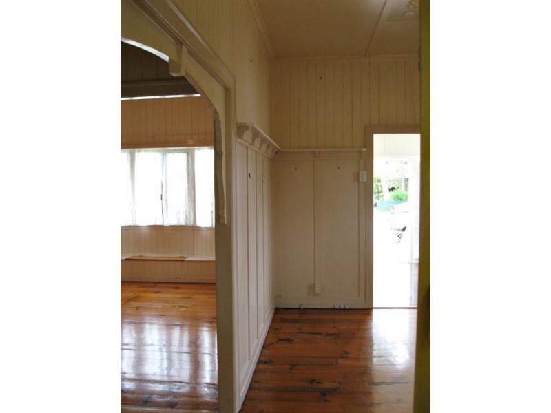 11 Broughton Road, Kedron QLD 4031