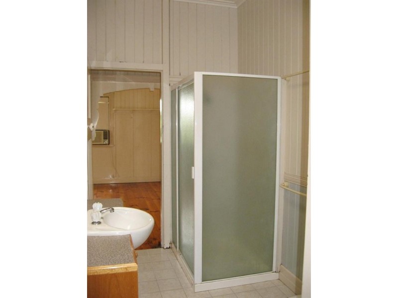 11 Broughton Road, Kedron QLD 4031