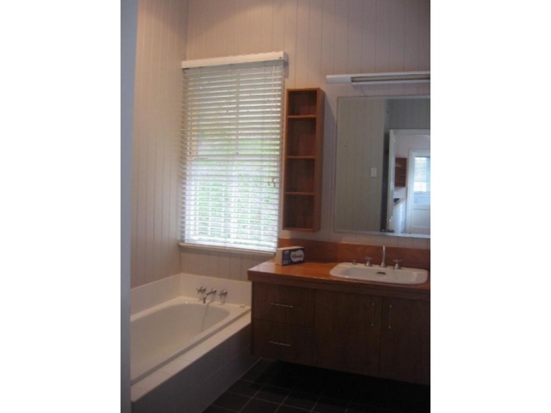 79 Angliss Street, Wilston QLD 4051