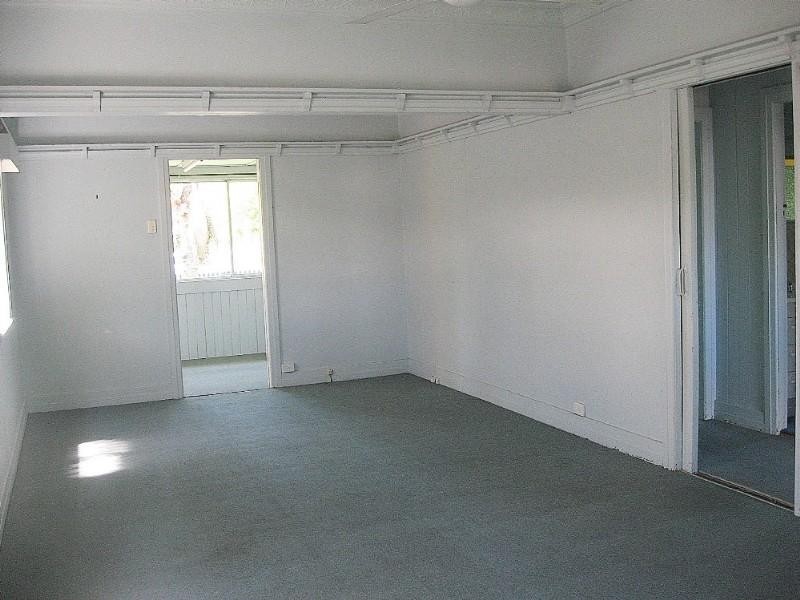 12 Howard Street, Grange QLD 4051