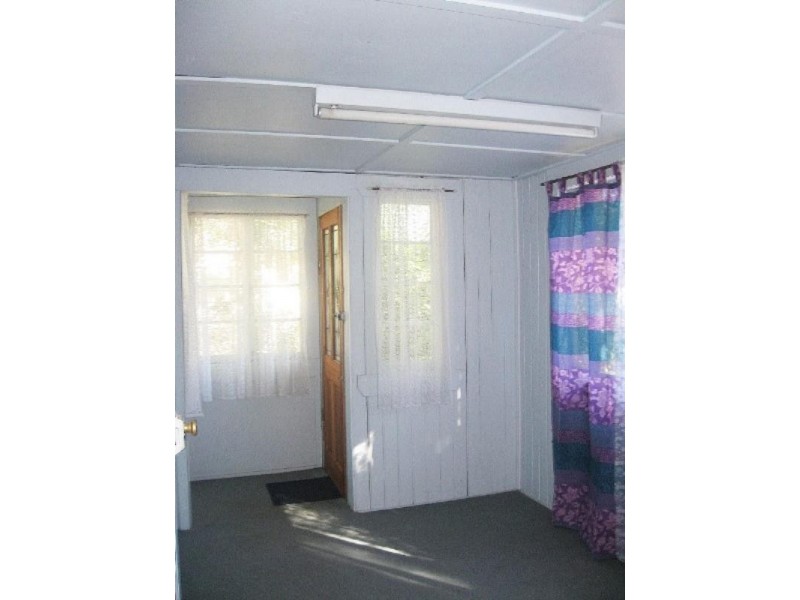 12 Howard Street, Grange QLD 4051