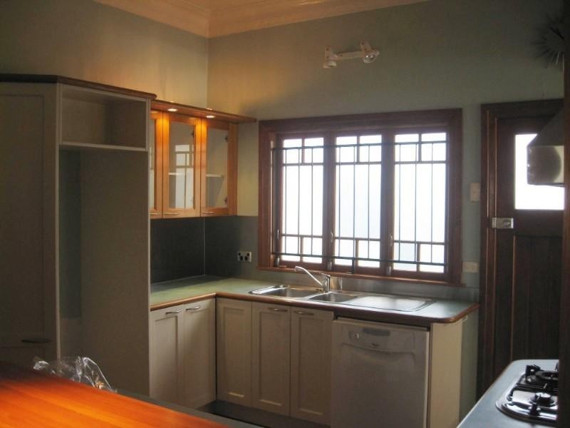 17 Bearsden Avenue, Newmarket QLD 4051