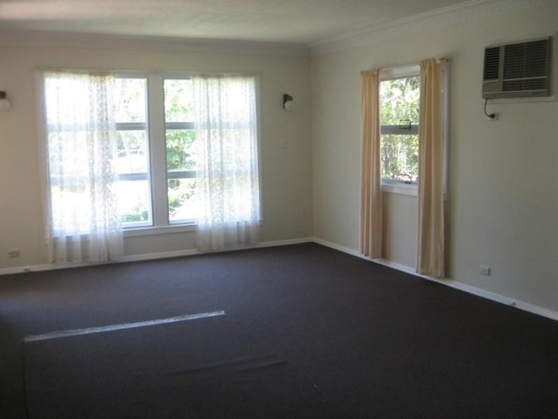 43 Pangeza Street, Stafford Heights QLD 4053