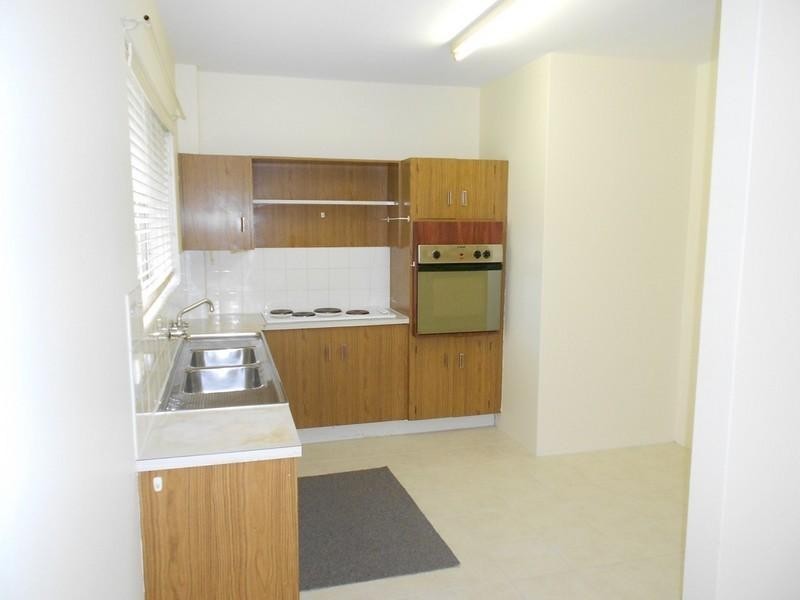 2/49 Aberleigh Road, Herston QLD 4006