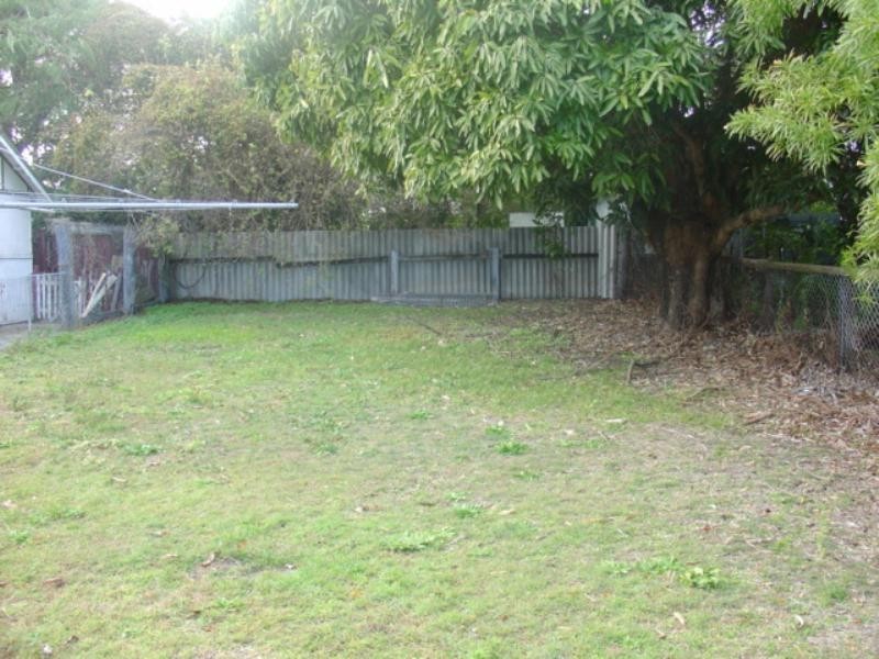 32 Barron Road, Margate QLD 4019