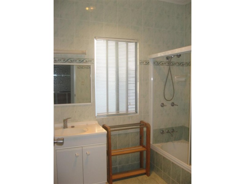 38 Bowen Street, Windsor QLD 4030