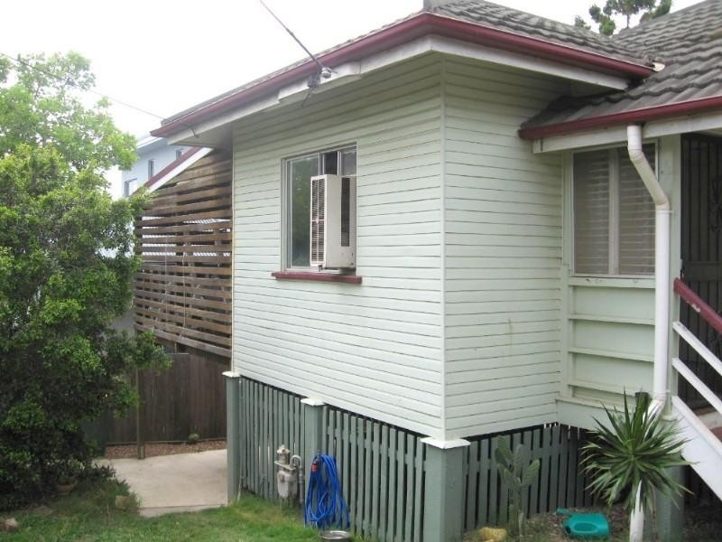 68 Scott Street, Kedron QLD 4031