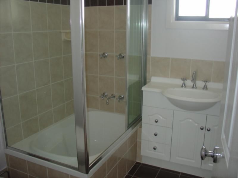 10. Bowen Street, Windsor QLD 4030