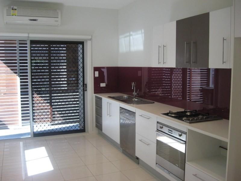 1/21 Brookfield Road, Kedron QLD 4031