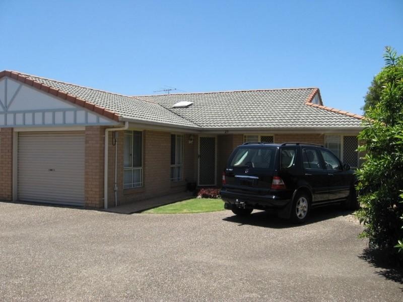 27/1 Belgarah Place, Carina QLD 4152